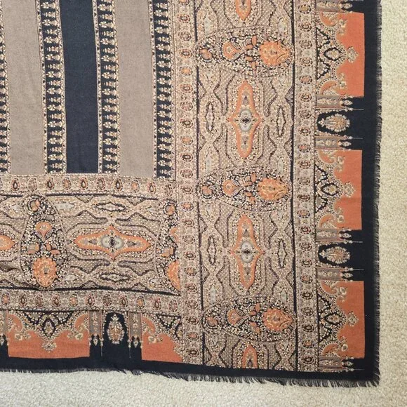 Large Lightweight Wool Scarf Earth Tones - Picture 6 of 8